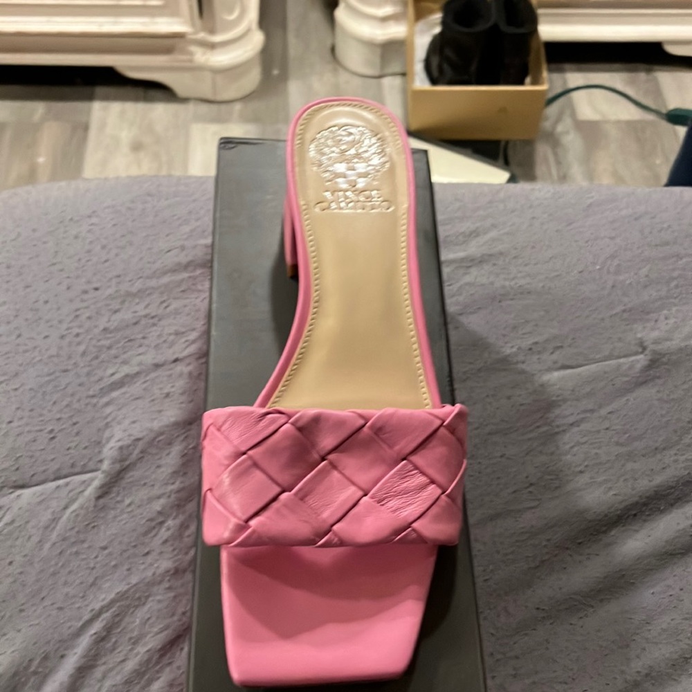 Vince Camuto pink shoes